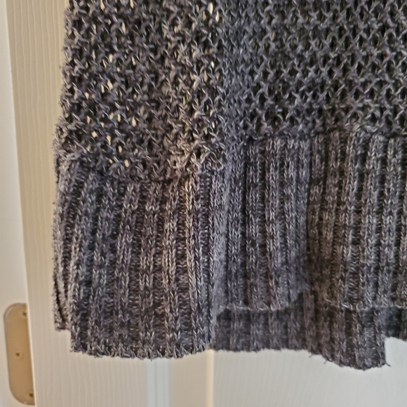 Knit Top - Picture 4 of 4